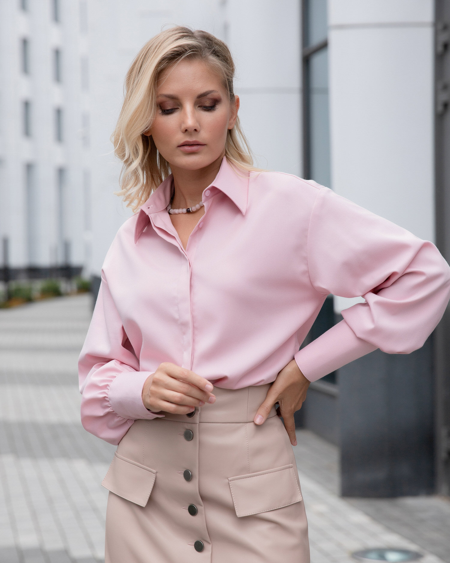 Женская рубашка с пышным рукавом под пуговицы розовая - 8358 от byME 