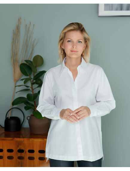 Женская рубашка с универсальным манжетом с пуговицами на боках белая - 8407 от ByME 